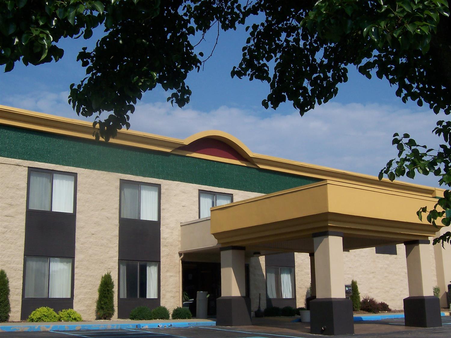 Rodeway Inn Barboursville Exterior foto